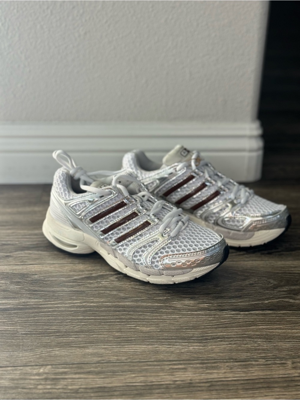 adidas Adistar Control 5 W Silver Brown Y2K Runner Sneakers Women’s 6 NWT